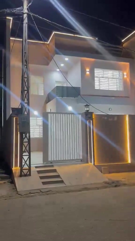 بيت للبيع 200 متر في مجمع بيتي الثاني طابقين مع َ
مخزن في الطابق الثالث ثلاثه غرف نوم مع استقبال 7 متر تفاصيل في الفيديو
***********
