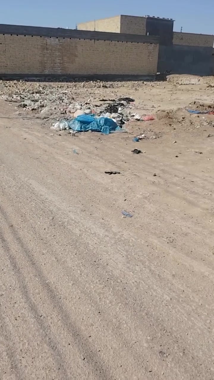 قطعه للبيع 200متر مقابل النازحين خط ثاني اتصال على رقم الهاتف ***********
