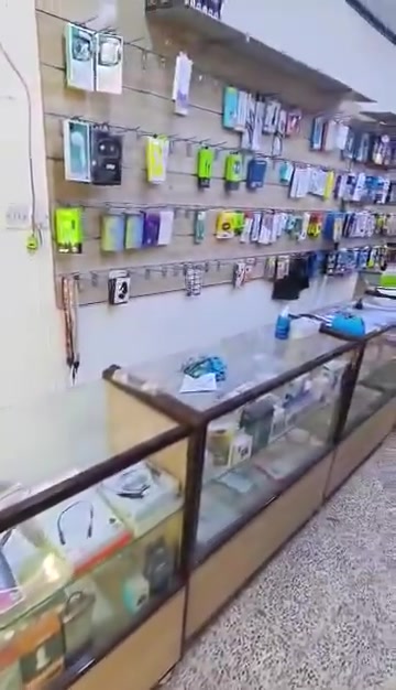 محل موبايلات للبيع مثل ما موضح بالفيديو  للتواصل مع صاحبو
***********
