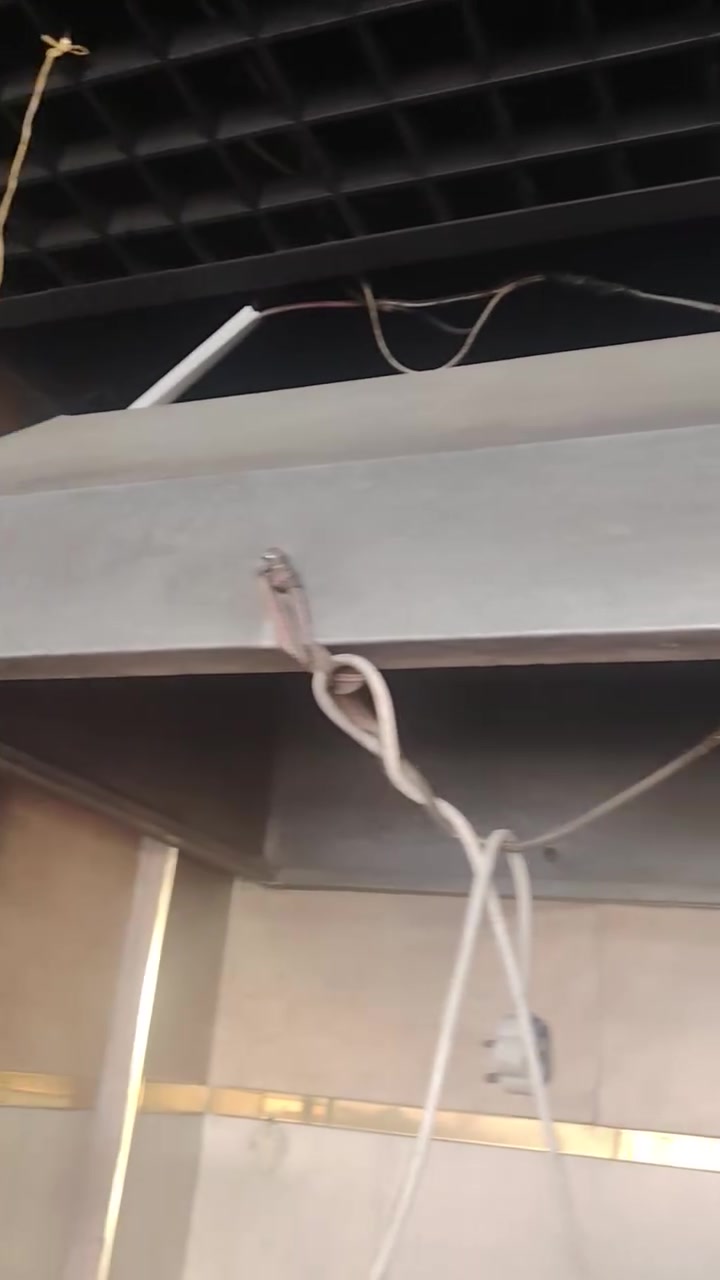 للبيع بوجة مطعم كيج ثقيل الطول 5 متر المكان بغداد البياع للمعلومات الاتصال على الرقم ***********
