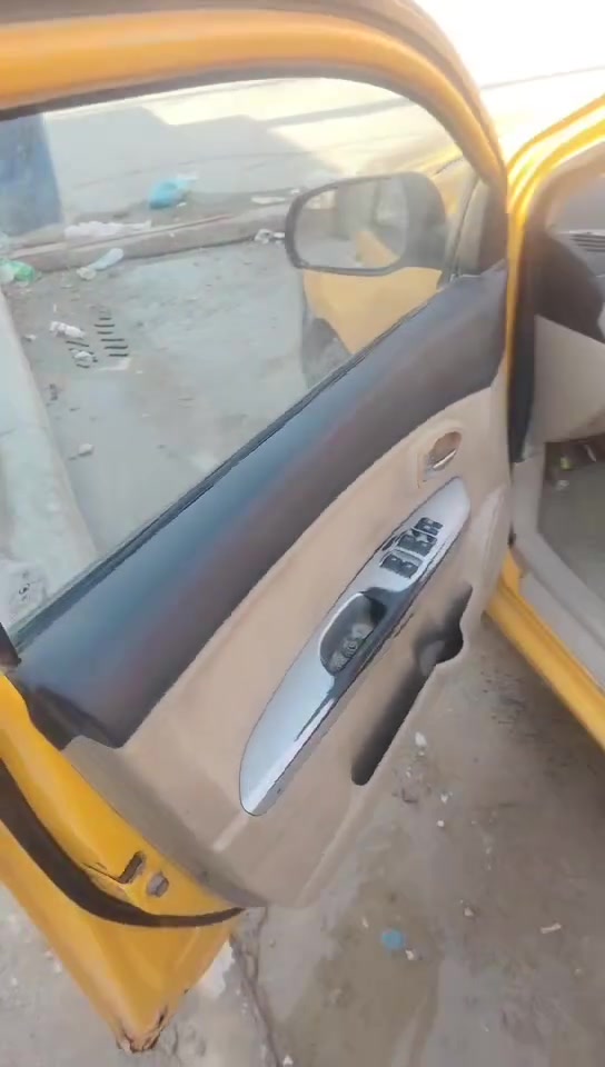 سلام عليكم شباب سياره كريت وول فولكس للبيع سياره بيهه خياسات بل باب وباور ستيرن واكف محرك كير كورله سياره خير من الله ابيع كوم حديد صاحبهه بل كوت مكاتبه فقط سعر  17وبيهه مجال مكاني بغداد ***********
