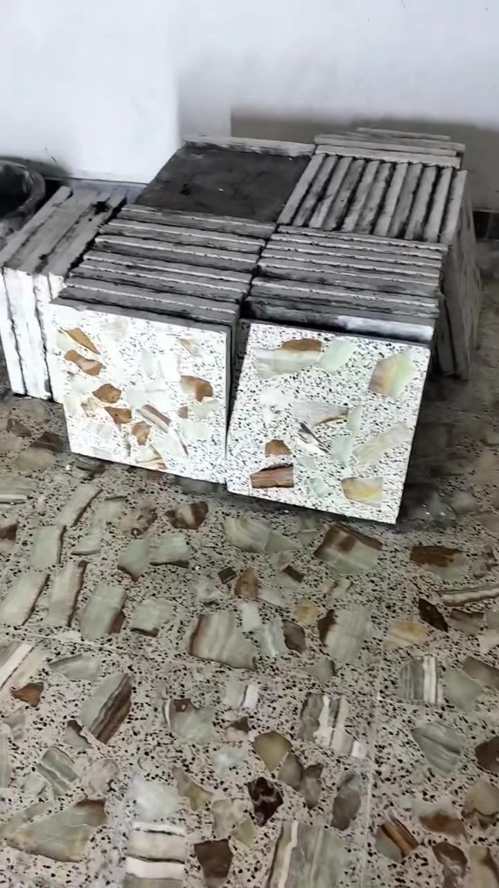 كاشي • مرمر • ٤٠×٤٠