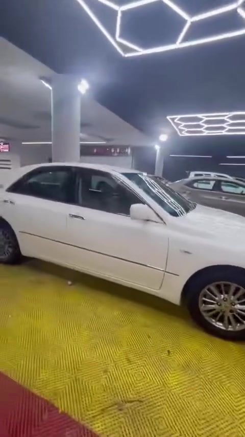 بڕاوەی تازە داخل
کامل جوانکاری مەسرەف
تەقە رەقە بە شەرت
گێڕ مەکینە بە شەرت
سەقفو کەڤەر بەشەرت
 مۆدێل ٢٠٠٦
١٨٢ گەورە بە گەورە
کۆدی نیە
لە کەلارە

ژم:***********
