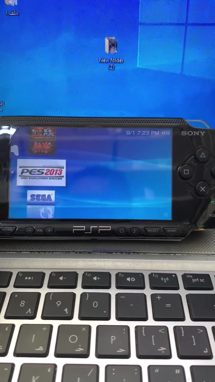 السلام عليكم جهاز psp للبيع نظيف جدا مابي اي مشكلة ولا مصلح القرص يشتغل بي العاب ومهكر وكامل كما موضح في الفيديو للبيع بسعر ٨٥ الف وبي مجال للاستفسار الاتصال على *********** متوفر واتس
