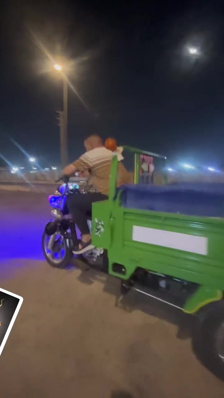 السلام عليكم ستوته البيع موديل ٢٥ مكفوله من كلشي مابيه اي نقصه سعره مليونين ٨٠٠ بيه مجال مكاني كربلاء الحسينيه رقم الهاتف ***********
