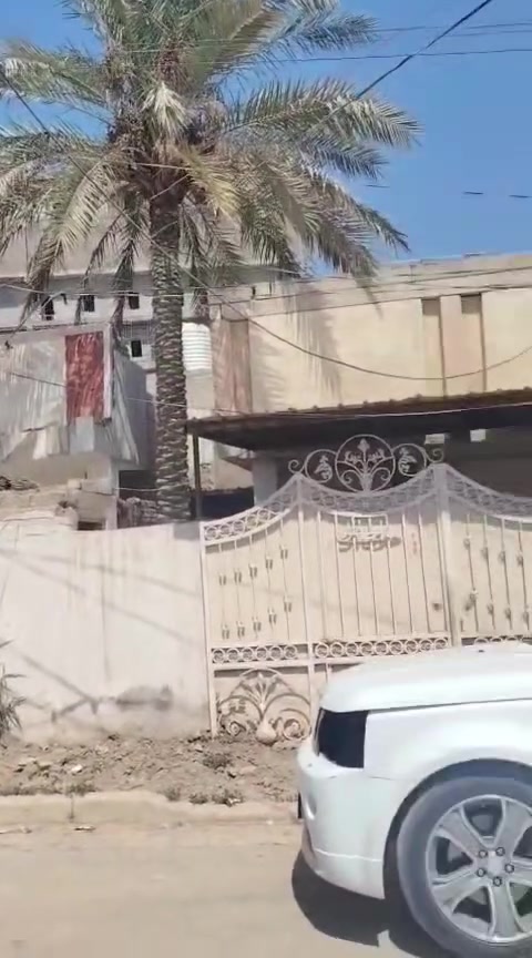 يعلن مكتب بركات الزهراء بيت طابو ملك صرف المساحه200 بيت بناء قديم العنوان قرب مستشفى المستقبل خلف التجاري السعر 250وبي مجال ***********
