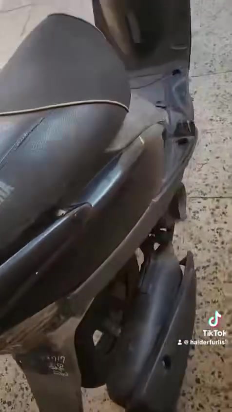 لل بيع دراجه حلوه وشلعته حلوه رقم ***********  كفاله دراجه إذا بيه كفر تجاري ول مكينه حلوه وما مفتوحه سعر ٥٥٠ وبيه مجال قليل
