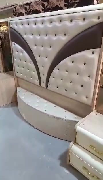 غرفه تركيه • مستخدمه • نظيفة