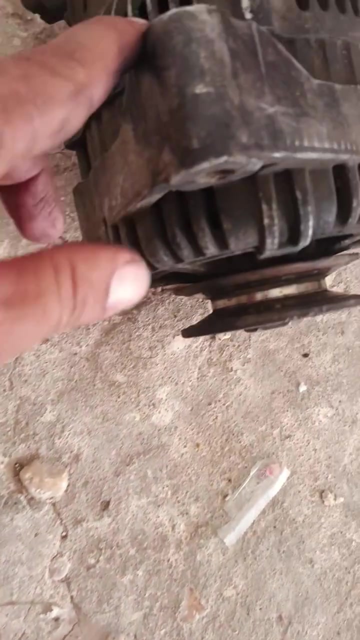 اغراض مال كيا بستا للبيع العنوان كربلاء***********
