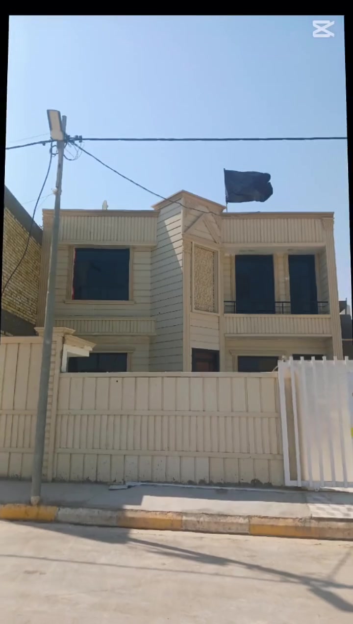 الهم صل على محمد وال محمد 
السلام عليكم بيت للبيع المساحة 200متر المكان الصويرة قرب فلكة الزعيم خلف معرض الطائي كامل خدمات الاستفسار الاتصال على الرقم *********** 
او ***********
