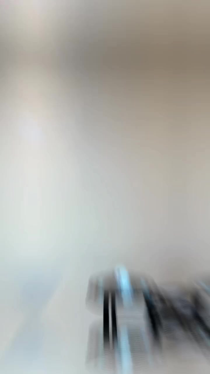 مصباح عرض ضوئي دوّار Rotating Projector Lamp

• مصباح عرض ضوئي دوّار صغير يعرض أشكالًا مضيئة على الجدار أو السقف ليمنح الغرفة إضاءة مميزة.

• تصميم صغير وخفيف بحجم مناسب للوضع على الطاولة أو بجانب السرير.

• يعمل بجهد منخفض 5V مناسب للاستخدام اليومي.

• يستهلك طاقة منخفضة 3W لتشغيل اقتصادي.

• يصدر ضوء بدرجة حرارة لون 6000K.

• هيكل مصنوع من بلاستيك ABS المتين.

• يعرض أشكالًا ضوئية على الجدران.

• اسم المنتج: Rotating Projector Lamp
• الأبعاد: 10 × 8.9 × 9.7 سم
• درجة حرارة اللون: 6000K
• الجهد الكهربائي: 5V
• القدرة: 3W
• مادة التصنيع: ABS