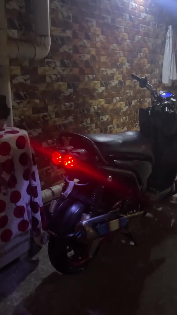 سكنس جبلي للبيع دراجه كفاله مكينه وكفر بيه تزويد
صالنصه بوري عدل 
دبلات نفخ 
كلجات رياضي
صدر وفج وصينيه 
فلاوين رياضي 
قطره دهن رياضي 
فراك مال بريك 
عمبار بريك رياضي
يدات بريك رياضي 
براغي رياضي وبيه ترتيبات 
مكينه بلاديه السعر 1100 وبيه مجال عنواني حي اور ***********
