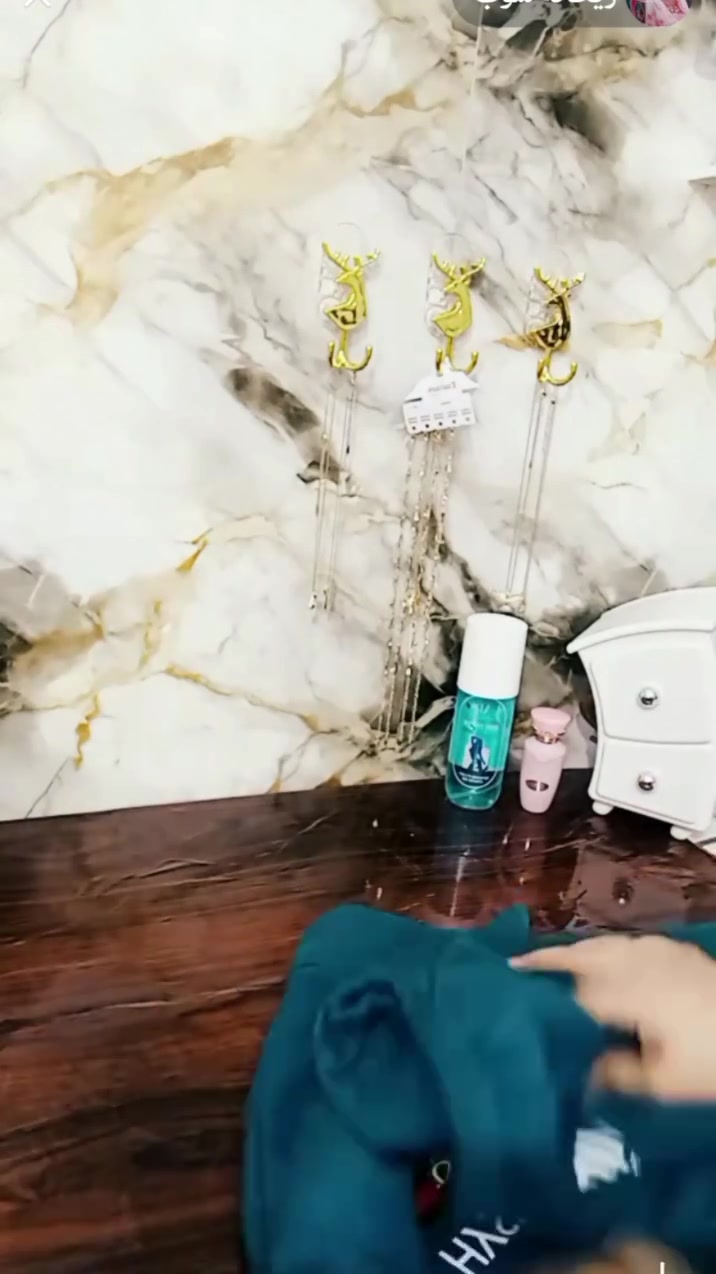 من رخصت مدير الكروب ممكن متابعه للحساب ابيع منتجات وملابس واكسسوارات ومكياج حسابي ريحانه شوب@

نص مكتوب في الصور:
- ٥٨
- ٢٤٢
- KB/S
- ٢:١٥
- ريحانه شوب
- @.rihanna98
- 730
- أتابعه
- 1.2 ألف
- متابعين
- 4.1 ألف
- تسجيل إعجاب
- متابعة
- ريحانه لخياطة الملابس والمفروشات
- النجف ***********
- 192
- ياكريم يالله
- 177
- بنات شلون يكعد زوج
- 188
- شاهَدته للتو
- سعر 3
- 339
- جزء من بث البارحه
- 240
- بنات عليكن الله تابعه هاذ لحساب مال بنت عمتي
- أنشئ حساباً لمشاهدة أحدث مقاطع الفيديو
- رد