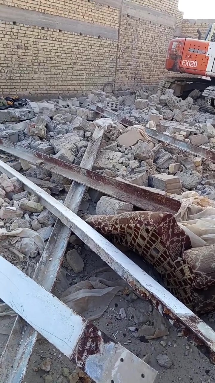 شلمان ببان شبابيج عدعدنه شلمان مل قطار يصير كنطره ***********
