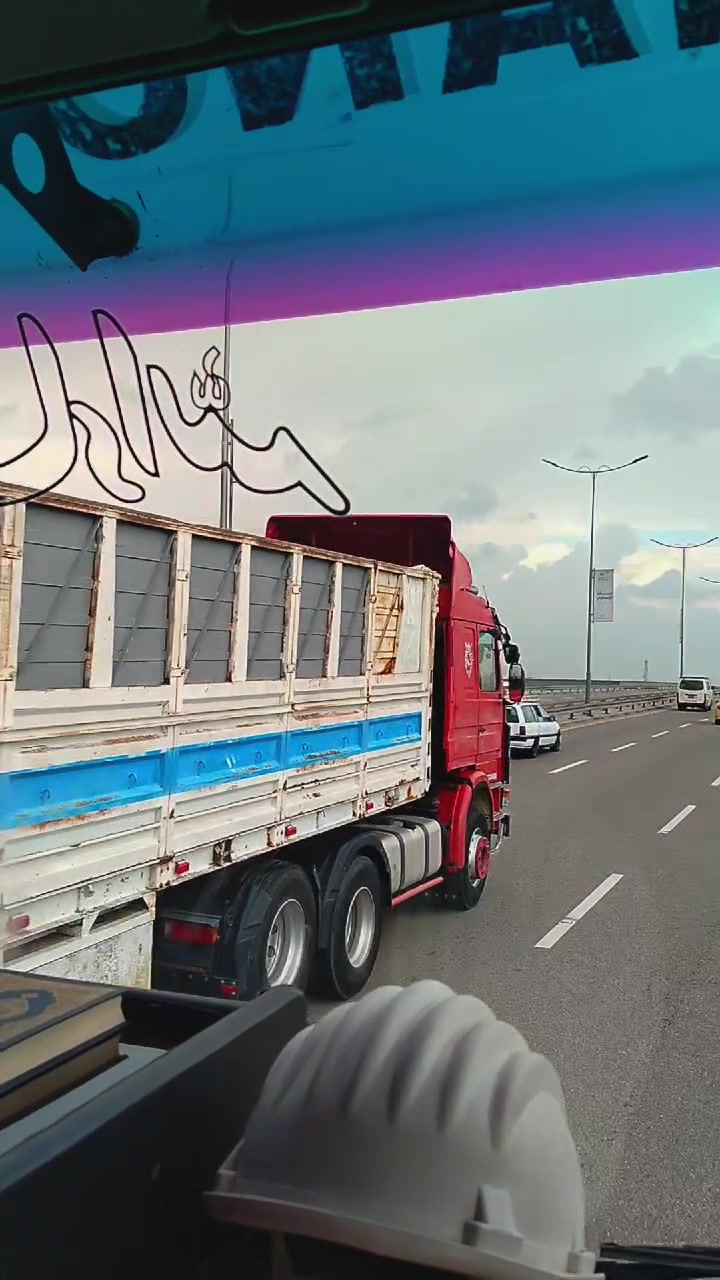 للبيع عربانه جوبليس طول13.60 دناكير14 تخم تاير بنصات جديد كنديسات جديد عربانه جاهزه للشغل مكان موصل السعر95وبيها مجال للستفسار***********
