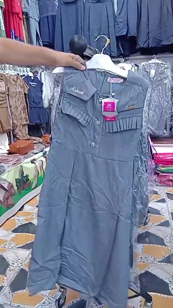 #fyp #foryou #viral #capcut #🇮🇶 توفرت الصدرية اليوناني الأصلية القماش نيكول كل القياسات متوفرة في مجمع مثنى عزيز 💥 ***********
