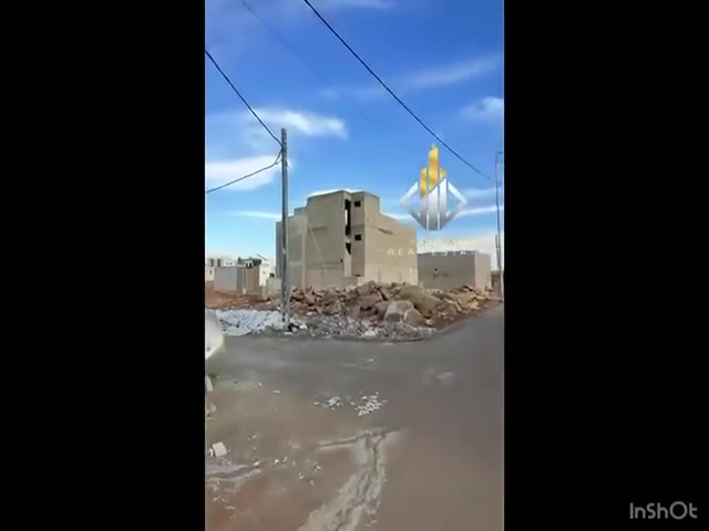 🏠 هيكل مجمع الفرقان للبيع – جمعية النور

📍 الموقع: خلف مجمع ديوان السكني، مقابل جامعة الفرقان
📐 المساحة: 200 م²
↔️ الواجهة: 12.5 م
↕️ العمق: 16 م

📞 للاستفسار والتواصل:
🏢 مكتب علي الحمداني لتجارة العقارات
📍 الموصل – حي البلديات، مقابل منتزه الكفاءات الأولى

📱 ***********
📱 ***********

📢 تابعوا أحدث عروضنا العقارية أولاً بأول على التلكرام:
🔗 https://t.me/alialhamdany2
