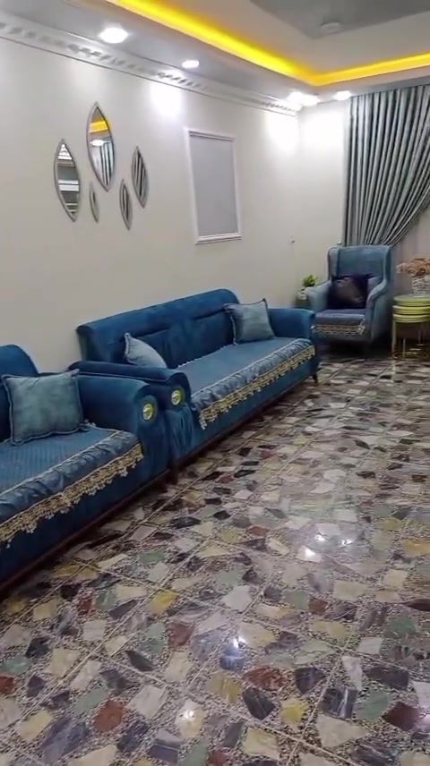 تخم للبيع نظيف اي استفسار الاتصال على الرقم ***********واتساب
