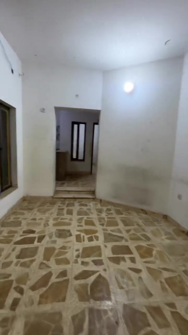 مشتمل • طابق أرضي • شارع ابو طياره