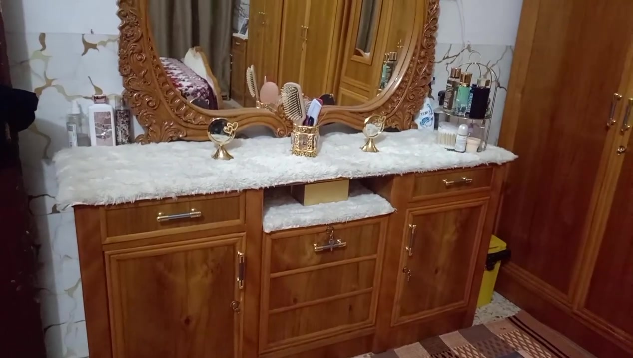 غرفه ام٥ صاج نضيفه فول صاله شهرين من شتريناه مكاني الماجديه رقمي فقط واتساب ***********
