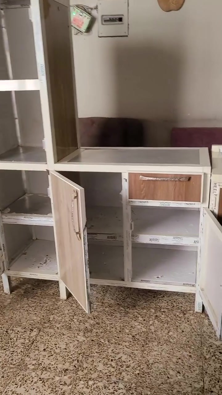 بغداد مدينة الصدر  سعر ٣٥٠ موجود توصيل ***********
