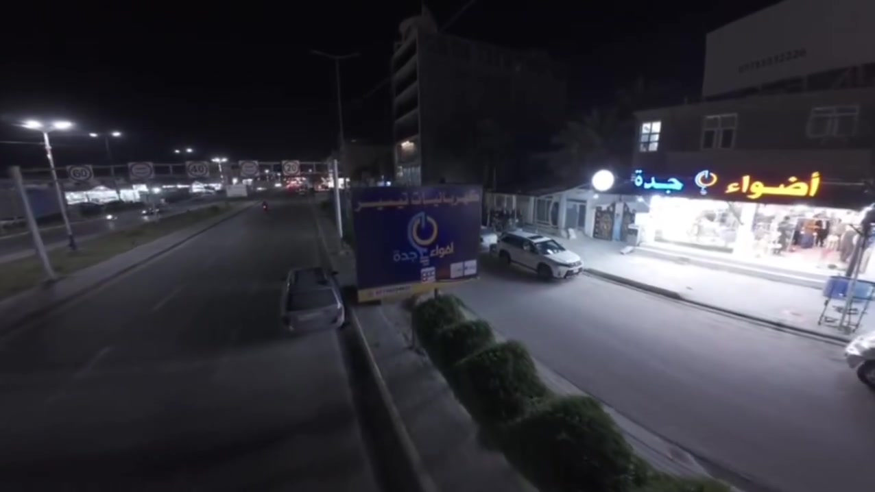 محل للبيع في حي الضباط في اربع سايدات قرب معرض بغداد محل كهربائيات مشروع جاهز يحتوي على بضاعة كهربائية مدة الايجار 7   اشهر حسب الاتفاق للاستفسار ***********
