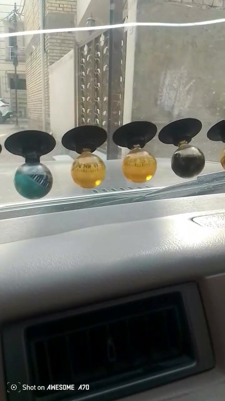 موستنك • حجم ١٤ • بوصلات