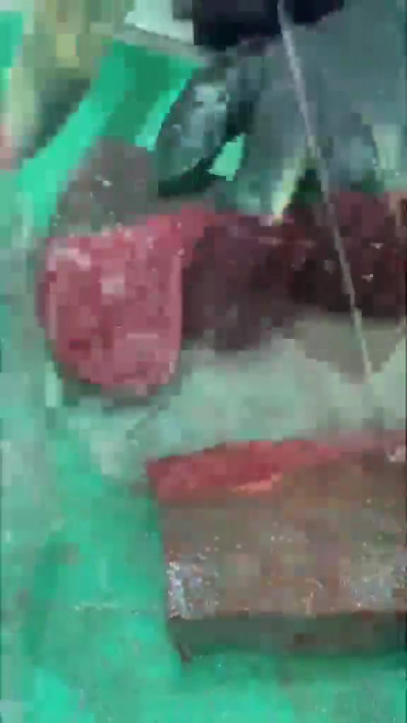 اللهم صل على محمد وال محمد 

شغلنه ذبح يومي لحم خالص لحم كصاب ذبح 
جبده درجه اولى جبده عجل 
حبل الضهر تكه لحم 

مستعدين لتجهيز كافه المناسبات الاجتماعية ودوائر الدولة 
يفتح المطعم أبوابه الساعه 5 صباحا إلى الساعة 1 بعد منتصف الليل 

عنوان المطعم فلكه كراج السماوه سوق العصري القديم مجاور مدرسه المصطفى 
للحجز والاستفسار 
***********
***********
نتشرف بزيارتكم 🫶 🙏 🫶
