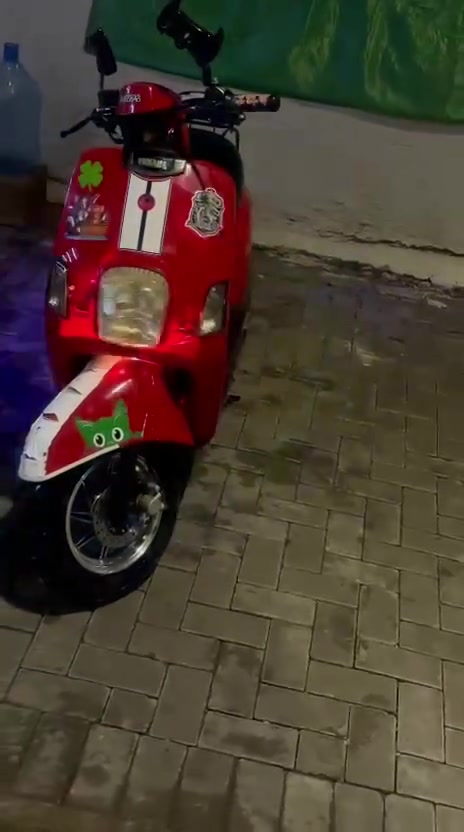 دراجه بوليسي نوزل للبيع جديده شرط الفحص وماماشيه وناعمه سعرها خاص وسهله  مكانها البصره النجيبيه ***********
