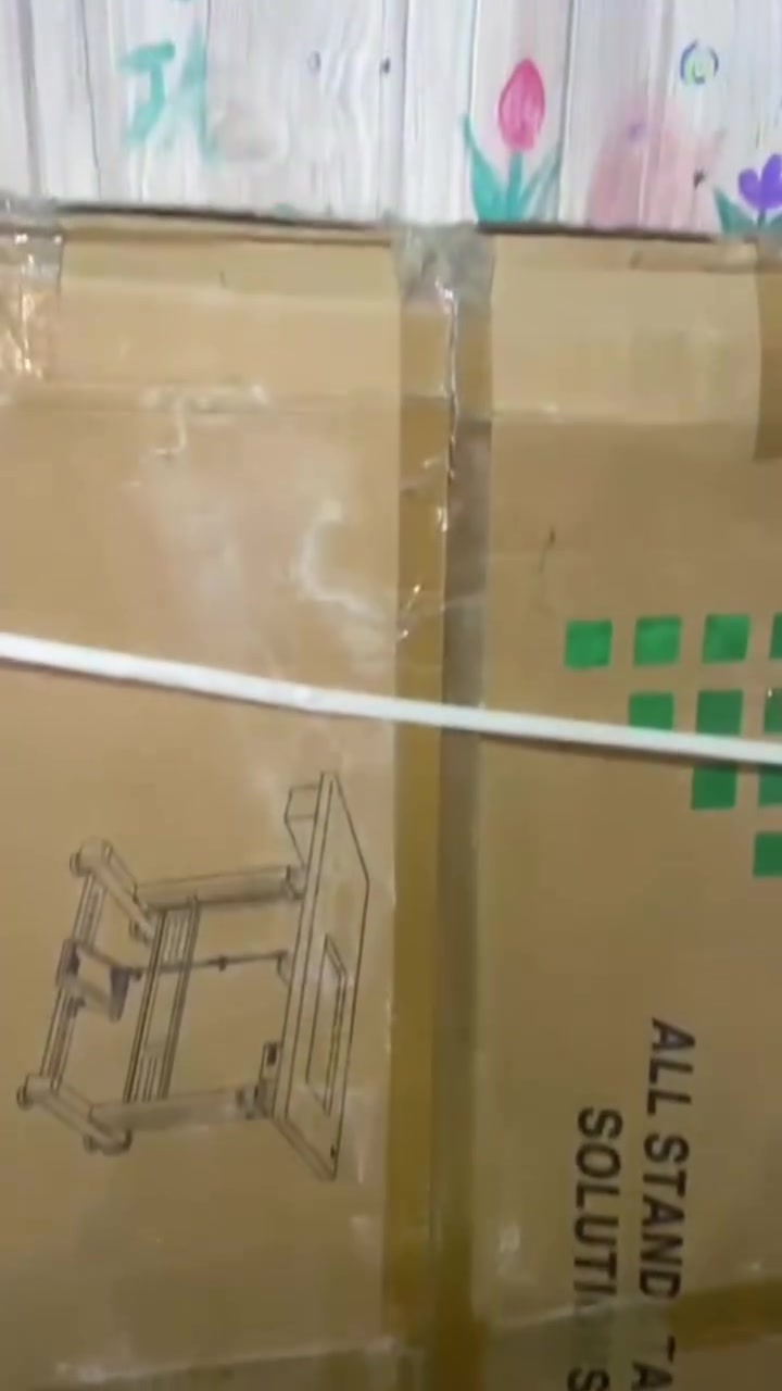 ماكينة خياطة • جديدة • صناعية