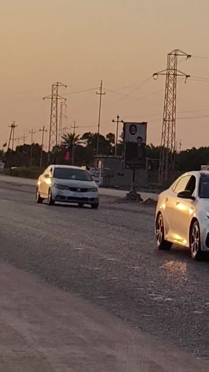 قطعة للبيع مساحة 300 طريق سوك ناصريه موقع مميز على شارعين ماء وكهرباء باب القطعة سعر مناسب   قريبه عل شارع العام طريق الزوار  سوق ناصريه واتساب اتصل او راسل  *********** وتدلل
