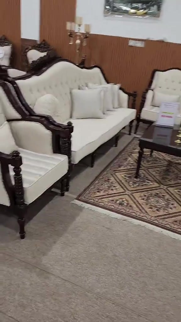 من تركيا الى سما ميسان  عروض وتخفيضات وصول وجبة جديدة من الاطقم الكلاسك الخشب الزان التركي المصنوع خصيصآ لمعرضنا بأفضل المواصفات مؤسان/قطاع ٣٠/شارع نعمه الريفي/قرب الساعة/مجاور مطعم لازم شليبة ***********
