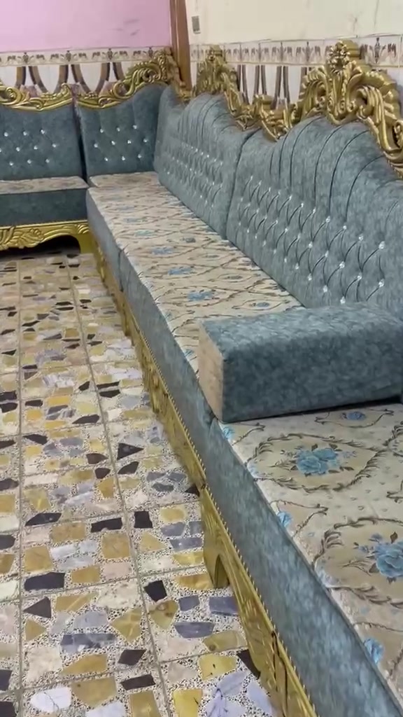 ديوان • اسود • ١٨م