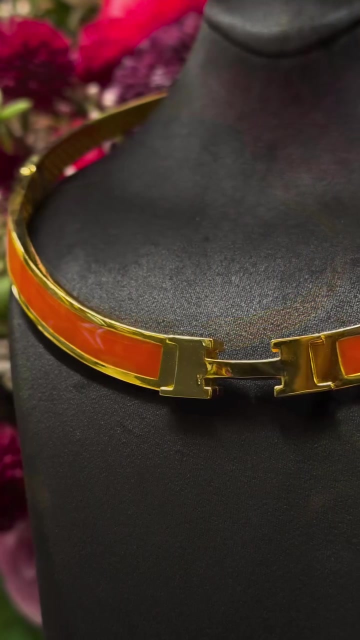 21k—51.23gram

Gardana

#gold #jewelry #diamond #kurdistan #watch
