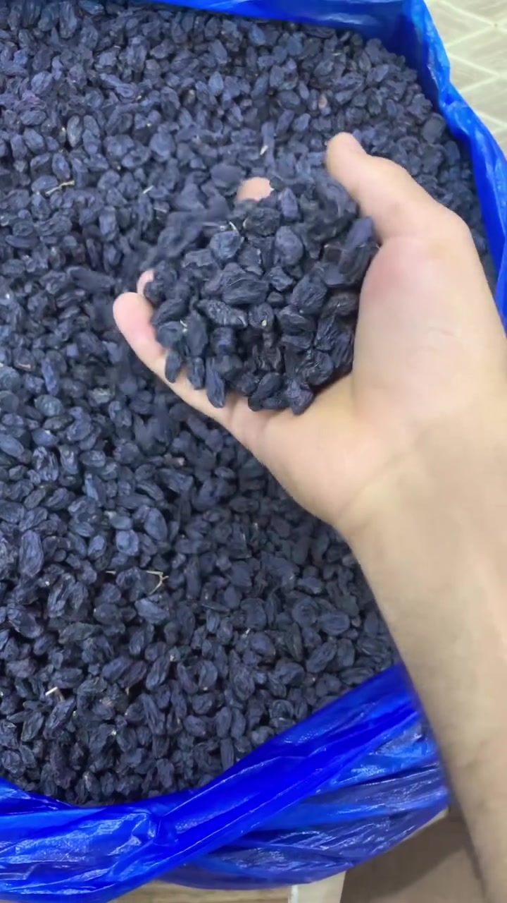 زبيب اوزبكي • كرتون ٥كيلو • كرتون ١٠كيلو