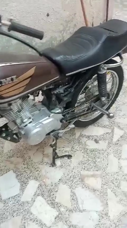 سلام عليكم تعميره كلها للبيع ما عدا راسطه وكشن كلها جديده تجي تفحص يله تاخذ بسعر مناسب ٣٥٠ 
رقمي ***********
