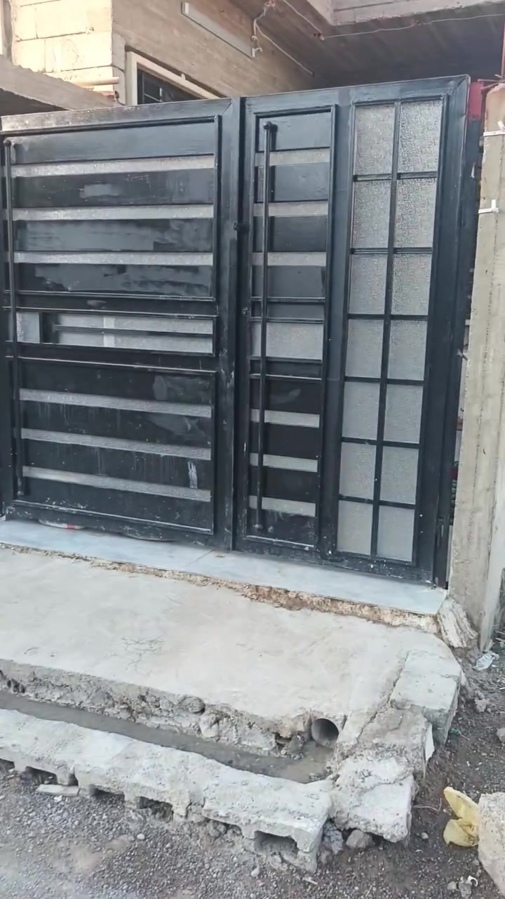 هيكل للبيع قرب حي الزهراء من جهه الزراعي المقاطعه قولان تبه مقاطعه 12 الهيكل ، كامل ارضيه شبابيك او مجاري وكهربائيات وابواب الهيكل مسكون حاليا التواصل على الارقام
‏‪***********‬‏ //***********
