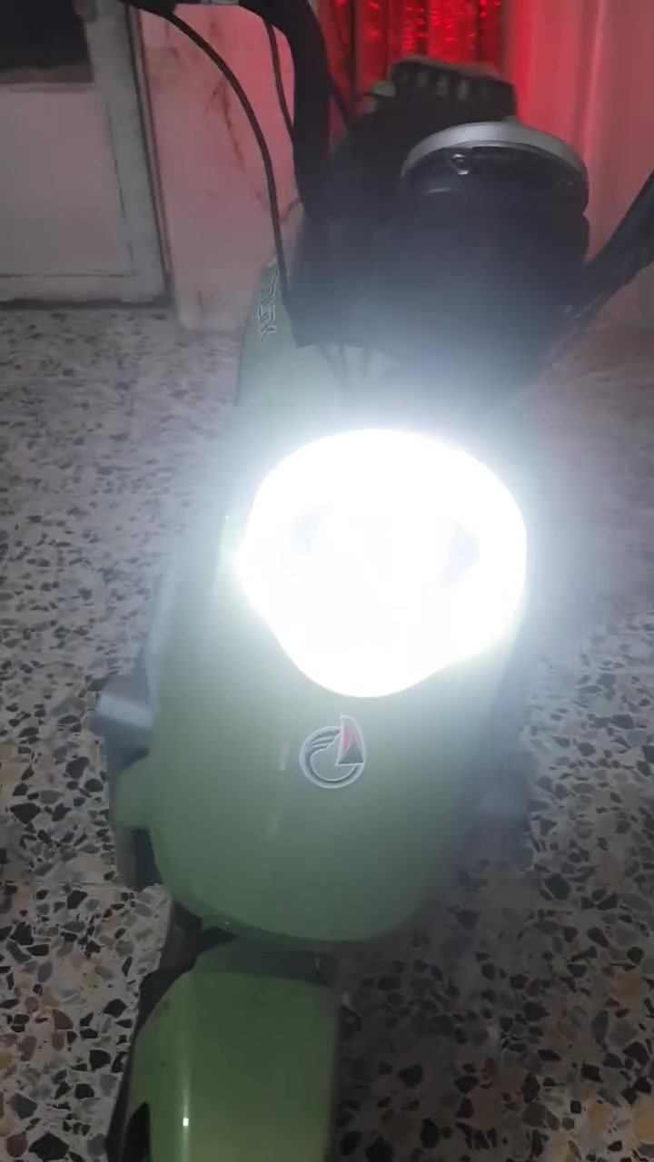 دراجه شحن للبيع عوزهه بطاريات شغاله سعرها ١٥٠ وبيهه مجال مكاني بغداد ام الكبر قرب تقاطع الكياره الاتصال ***********
