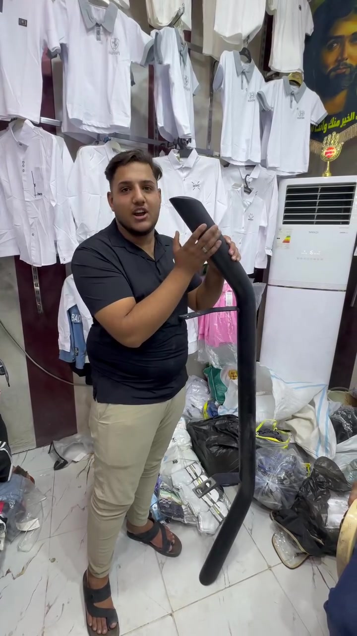 درع امامي تيوتا هايلوكس على اي موديل يرهم
سعر 75 الف وبس مجال مكاني حلة محاويل 
***********

