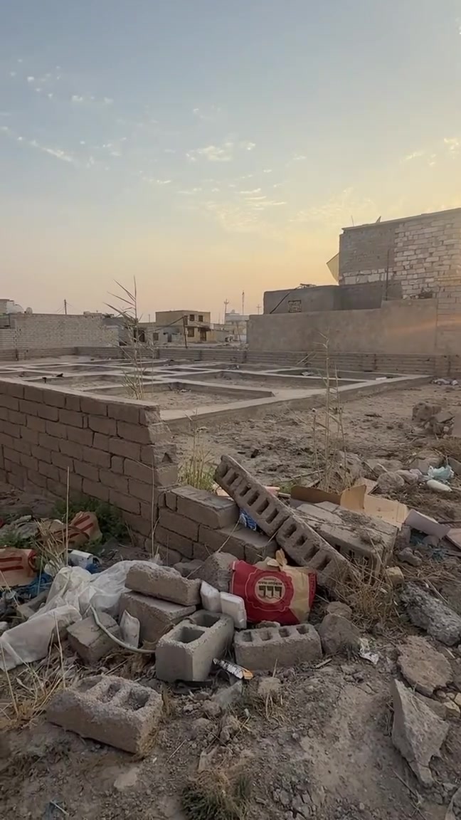 🔴 قطعة للبيع مساحة 256 م بعد الجسر
✅ تفاصيل اكثر داخل الفيديو
✅ كافة الخدمات ماء كهرباء 
✅ عرض شارع 10 م تبعد عن الشارع العام 100 م
🔴 ناصرية_الصخيين_ شارع حسينية سيد نوري
***********
***********
