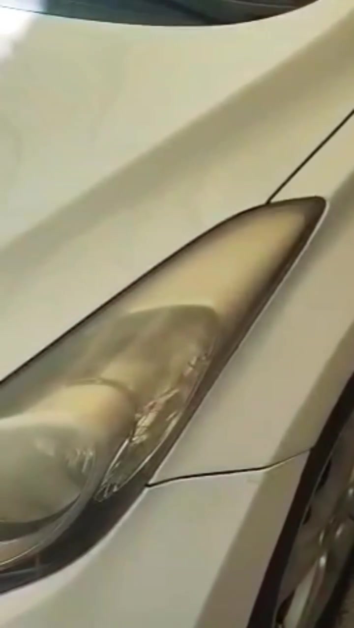 سلام عليكم نوفس متنقل🚐 تصليح🛠⚙️ كافه انواع الزجاج فطر✅ كسر ضربه +♻️🚗جلي مازدات كافه انواع  السيارات بطريقه النانو سيراميك ☘️ مناطق بغداد الرصافه 🗺 الاتصال ***********🟢

