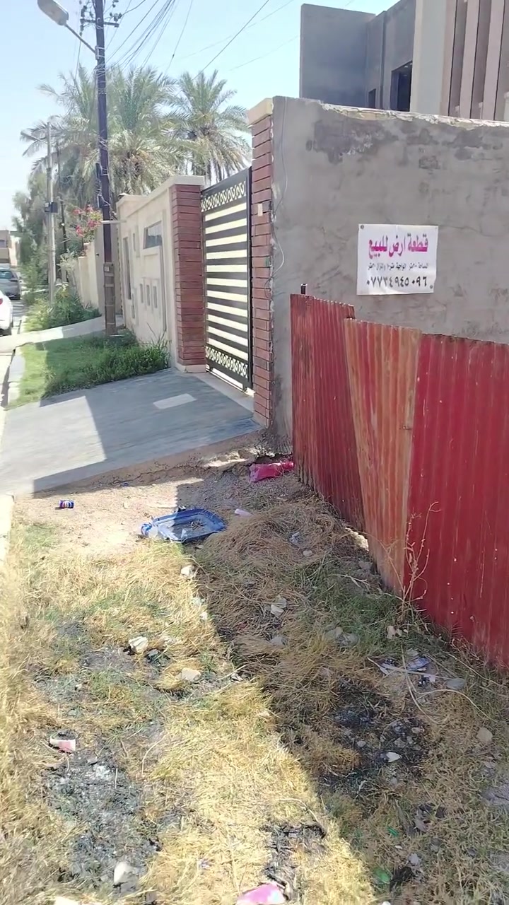 قطعة أرض للبيع الزعفرانية حي الرشيد خلف مصرف الرشيد مساحة ٣٠٠ متر واجهة ١٠ في ٣٠ طابو سكني لمزيد من المعلومات ***********
