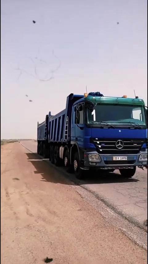 البيع كتروس دمعة موديل 2006 ٣لوحات تخم تاير جديد قطرت صبغ مابيهة 4150مكينة 8سندر بيع بس رأس سيارة جديدة   ***********

