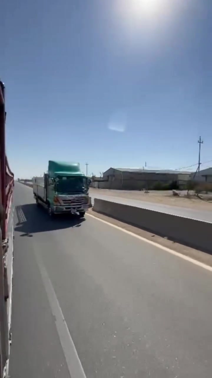 السلام عليكم هينو للبيع
موديل ٢٠٠١ اصل رقم بغداد ب اسمنه
مكينه ٨٠ عادي
مكفوله من كلشي تخم تاير ١٩ ونص الخلفي والأمامي ١٧
طول سته وربع
السعر ٢٧٠ وبيه مجال
الرقم ***********
