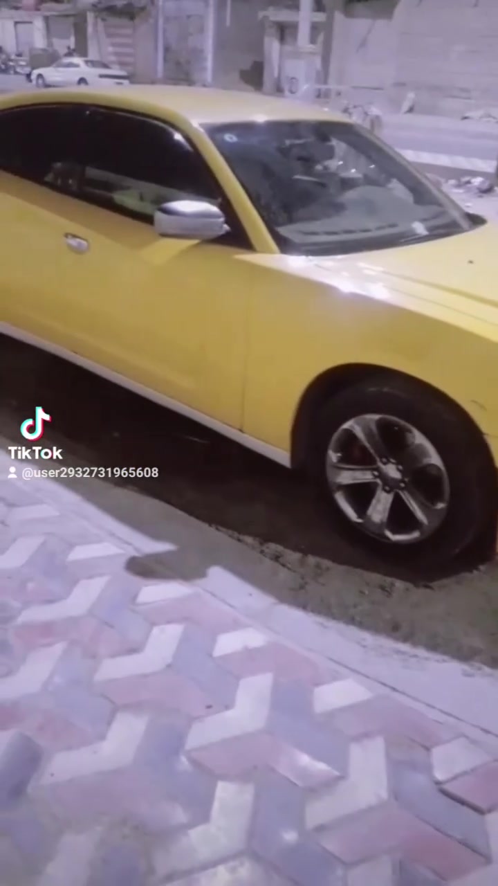 جارجر البيع 2014 سياره حلوه وجاهزه المكان ناصريه قضاء شطره سعر 140 وبيه مجال هاذ رقمي *********** اتصل وتدل
