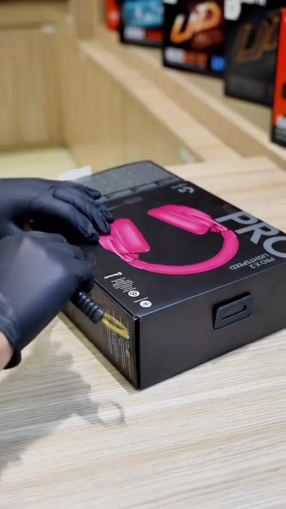 من معرض شركة القيم العالمية للحاسبات   Logitech G PRO X 2 Lightspeed Wireless Gaming Headset- Magenta https://globaliraq.iq/products/logitech-g-pro-x-2-lightspeed-wireless-gaming-headset-magenta?_pos=13&_fid=d06e0def0&_ss=c رابط تحميل التطبيق للـ iPhone:   ‏https://apps.apple.com/us/app/qiyam-al-alamiya/id6757885531   رابط تحميل التطبيق للـ Android:   ‏https://appgallery.huawei.com/app/C116858345   رابط الموقع الإلكتروني:   ‏https://globaliraq.iq   • شركة القيم العالمية للحاسبات العراق - بغداد - شارع الصناعة - الجامعة التكنلوجية - داخل فرع النخلة - عامود 14 - بناية G • للحجز - العالمية - قسم الدسكتوب والتجميع : *********** *********** ——- - العالمية - قسم الابتوب وملحقاته: *********** *********** ——- #GLOBAL_PC  #GLOBAL_IRAQ

