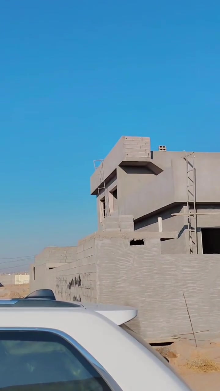 السلام عليكم لباخ سمنت شغل درجه وله  قاطين ٣٥٠٠ اوقات واحد  ٣٠٠متفرق حالين داخل كركوك ***********
