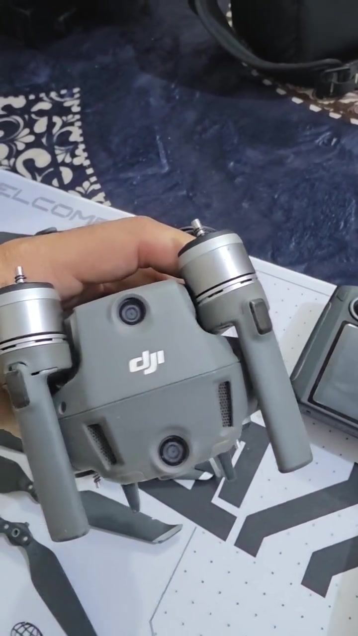 Mavic 2 pro smart controller
***********
