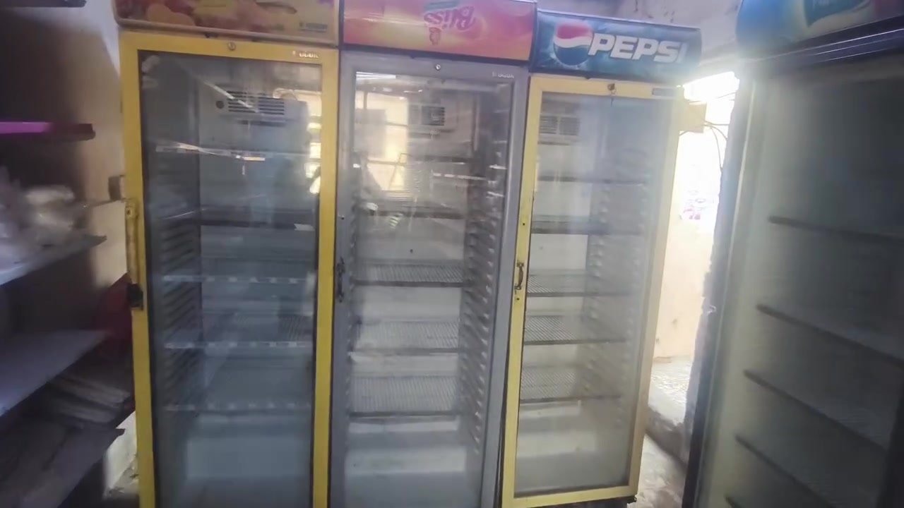 للبيع برادات ***********
