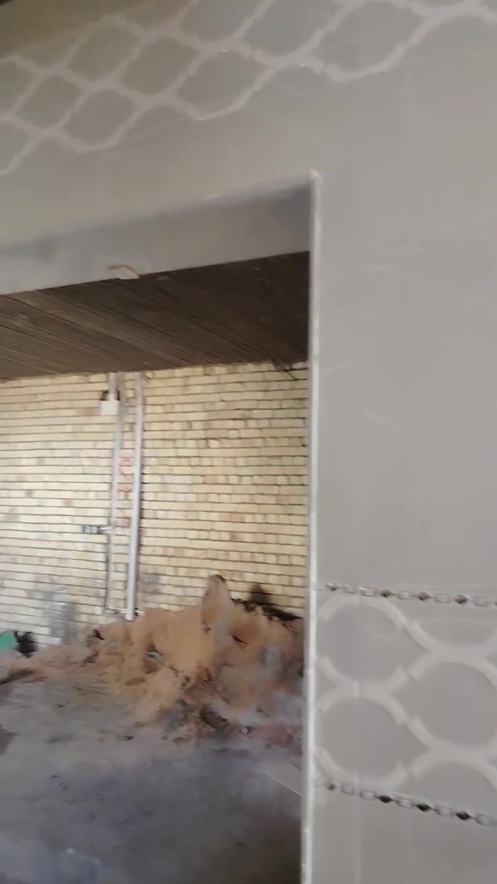 السلام عليكم خلفه سيراميك جدران وارضيه شغل نظيف ومرتب ودرجه أولى بشرط الالتزام بعمل التواصل مراسلت الصفحه أو اتصال عل الرقم *********** واتساب مفتوح التوفيق والنجاح

